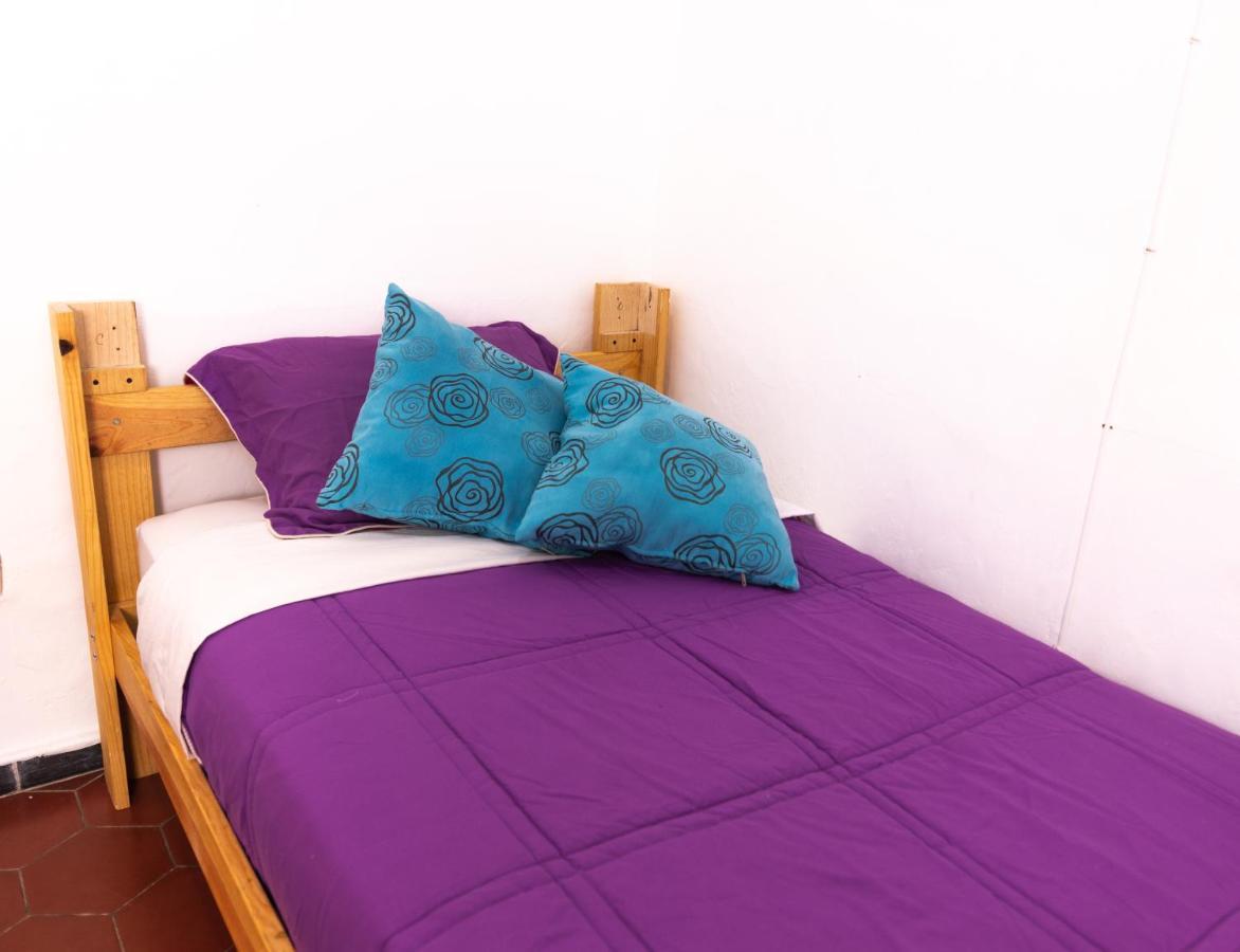 Hostal Casa Colores Adults Only Guadalajara Luaran gambar