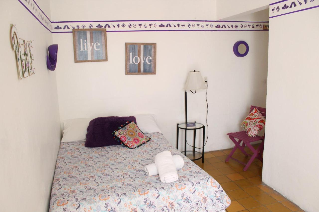 Hostal Casa Colores Adults Only Guadalajara Luaran gambar