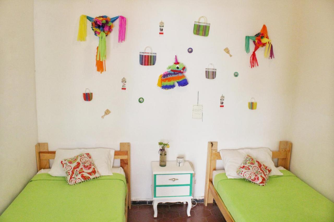 Hostal Casa Colores Adults Only Guadalajara Luaran gambar